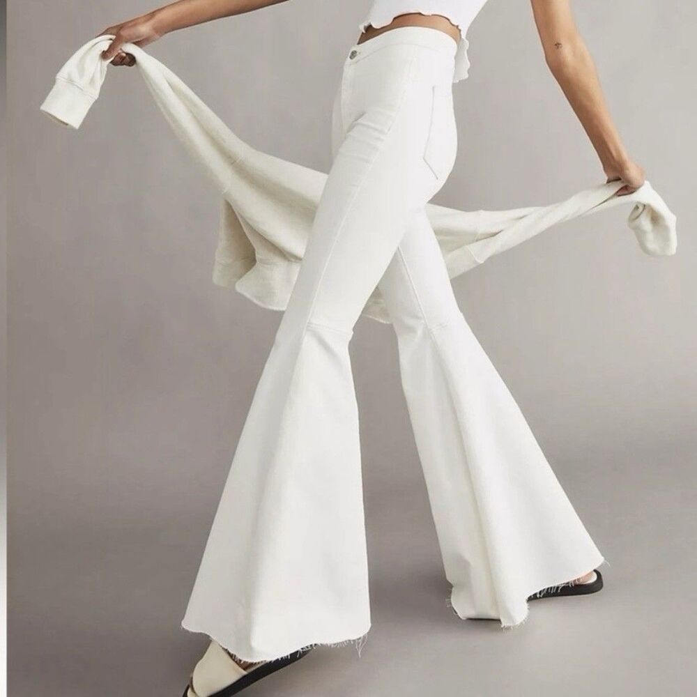 We The Free Just Float On Flare Jeans Women’s 32 White Bell Bottom Boho Festival